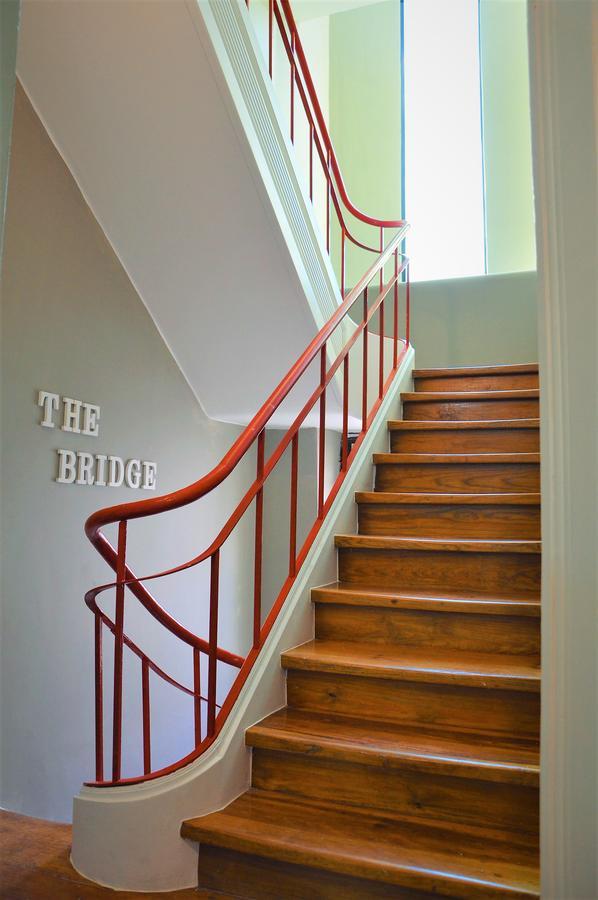 הוסטל ליסבון The Bridge מראה חיצוני תמונה